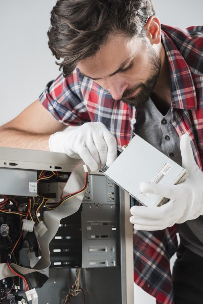 Montagem e Manutenção de Computadores